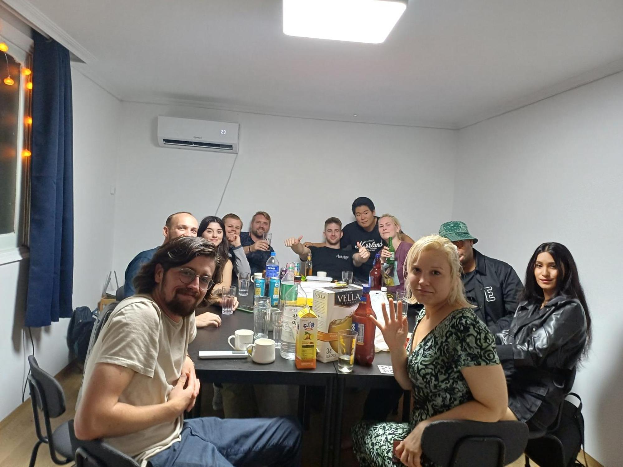Ocean'S Guesthouse - Foreigners Only سيول المظهر الخارجي الصورة